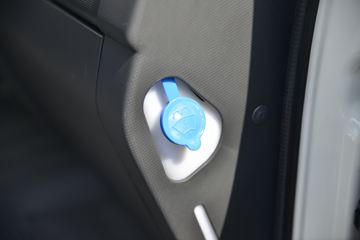 ���� ����A8 150���� 4.15�׵�����ʽ�ػ���(����)ͼƬ