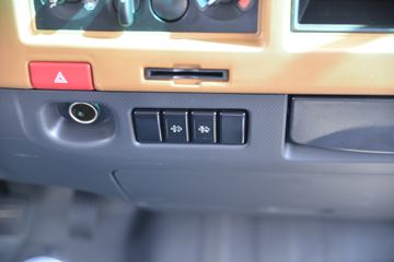 ���� ����A8 150���� 4.15�׵�����ʽ�ػ���(����)ͼƬ