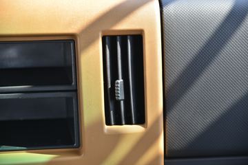���� ����A8 150���� 4.15�׵�����ʽ�ػ���(����)ͼƬ