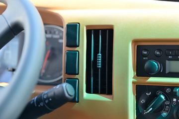 ���� ����A8 150���� 4.15�׵�����ʽ�ػ���(����)ͼƬ