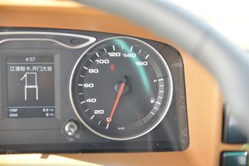���� ����A8 150���� 4.15�׵�����ʽ�ػ���(����)ͼƬ