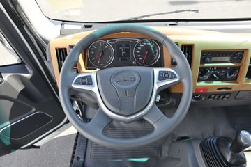 ���� ����A8 150���� 4.15�׵�����ʽ�ػ���(����)ͼƬ
