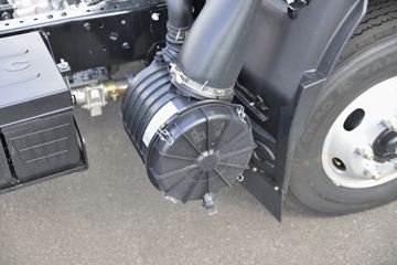 ���� ����A8 150���� 4.15�׵�����ʽ�ػ���(����)ͼƬ