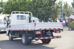 江淮 骏铃E3 95马力 3.7米单排栏板轻卡(国六)(HFC1041P23K1B4S)