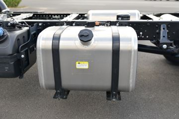 ���� ����A8 150���� 4.15�׵�����ʽ�ػ���(����)ͼƬ