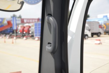 �ɵ� W5 130���� 4.16�׵�����ʽ�Ῠ(����)ͼƬ