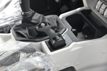 �ɵ� W5 130���� 4.16�׵�����ʽ�Ῠ(����)ͼƬ