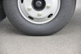 康铃J5&nbsp;载货车底盘                                                图片