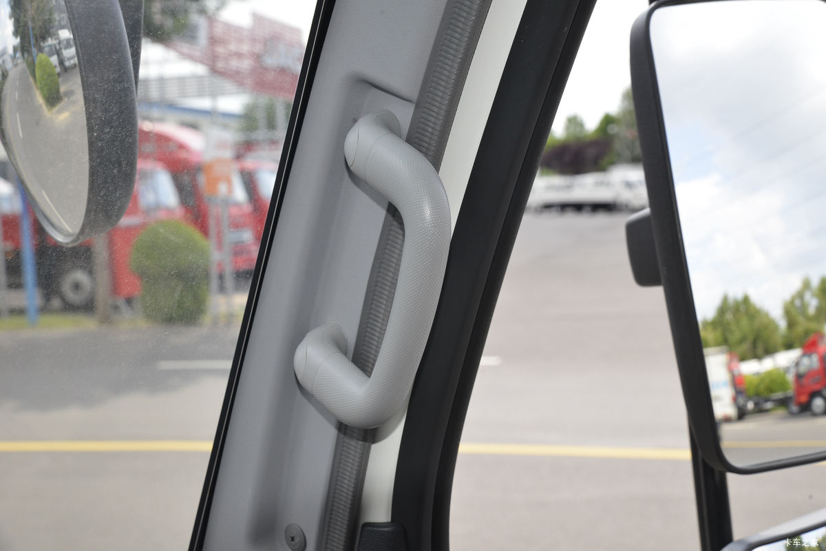 ���� ����J6 130���� 4.18�׵��������Ῠ(����)(HFC1043B21K1C7S)��ʻ��                                               