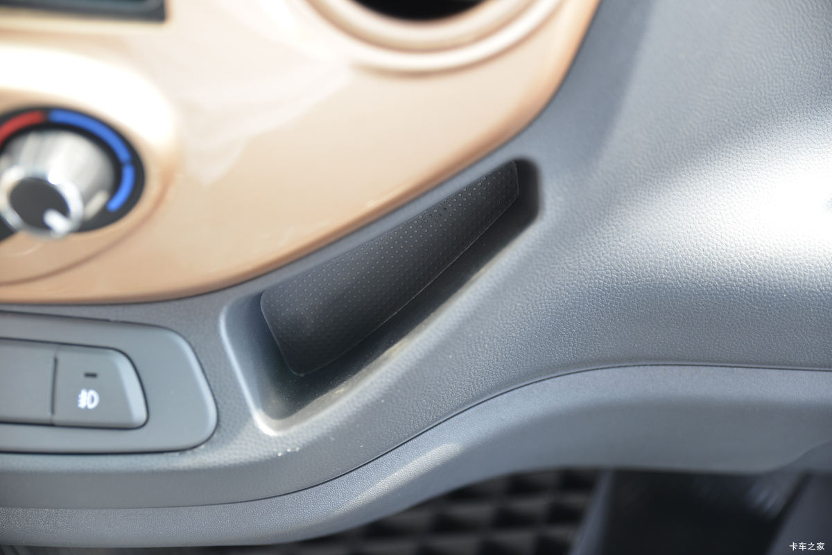 ���� ����J6 130���� 4.18�׵��������Ῠ(����)(HFC1043B21K1C7S)��ʻ��                                               