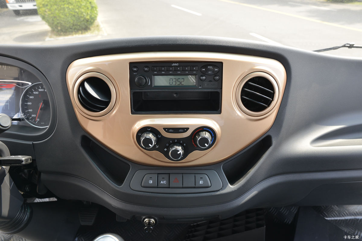 ���� ����J6 130���� 4.18�׵��������Ῠ(����)(HFC1043B21K1C7S)��ʻ��                                               