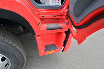 ���� ����˹V9 220���� 4X2 9.6����ʽ�ػ���(����)(HFC5181XXYB80K1E4S)ͼƬ