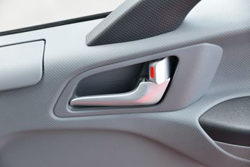 ���� ����˹V9 220���� 4X2 9.6����ʽ�ػ���(����)(HFC5181XXYB80K1E4S)ͼƬ