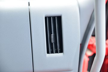 ���� ����˹V9 220���� 4X2 9.6����ʽ�ػ���(����)(HFC5181XXYB80K1E4S)ͼƬ