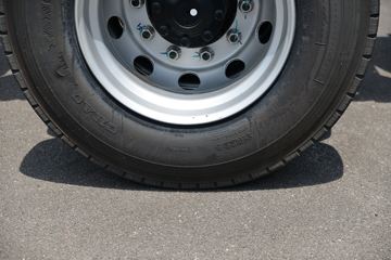 ���� ����˹V9 220���� 4X2 9.6����ʽ�ػ���(����)(HFC5181XXYB80K1E4S)ͼƬ