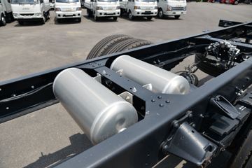 ���� ����˹V9 220���� 4X2 9.6����ʽ�ػ���(����)(HFC5181XXYB80K1E4S)ͼƬ