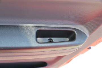 ���� �����K6L�п� ��ֵ�� 200���� 4X2 6.8����ʽ�ػ���(����)(HFC5161XXYP3K2A50KS)ͼƬ