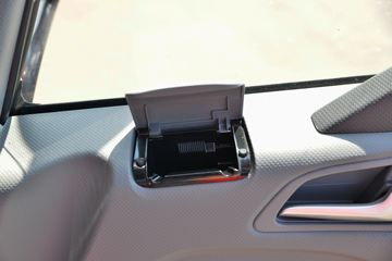 ���� �����K6L�п� ��ֵ�� 200���� 4X2 6.8����ʽ�ػ���(����)(HFC5161XXYP3K2A50KS)ͼƬ