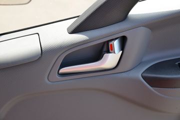 ���� �����K6L�п� ��ֵ�� 200���� 4X2 6.8����ʽ�ػ���(����)(HFC5161XXYP3K2A50KS)ͼƬ