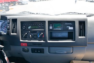 ���� �����K6L�п� ��ֵ�� 200���� 4X2 6.8����ʽ�ػ���(����)(HFC5161XXYP3K2A50KS)ͼƬ