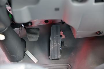 ���� �����K6L�п� ��ֵ�� 200���� 4X2 6.8����ʽ�ػ���(����)(HFC5161XXYP3K2A50KS)ͼƬ