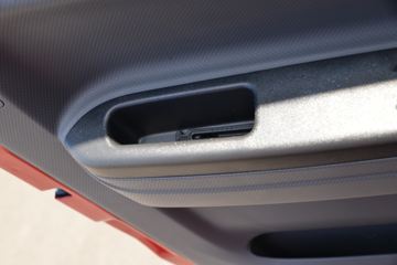 ���� �����K6L�п� ��ֵ�� 200���� 4X2 6.8����ʽ�ػ���(����)(HFC5161XXYP3K2A50KS)ͼƬ