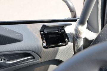 ���� �����K6L�п� ��ֵ�� 200���� 4X2 6.8����ʽ�ػ���(����)(HFC5161XXYP3K2A50KS)ͼƬ