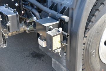 ���� �����K6L�п� ��ֵ�� 200���� 4X2 6.8����ʽ�ػ���(����)(HFC5161XXYP3K2A50KS)ͼƬ