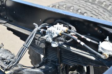 ���� �����K6L�п� ��ֵ�� 200���� 4X2 6.8����ʽ�ػ���(����)(HFC5161XXYP3K2A50KS)ͼƬ