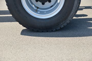 ���� �����K6L�п� ��ֵ�� 200���� 4X2 6.8����ʽ�ػ���(����)(HFC5161XXYP3K2A50KS)ͼƬ