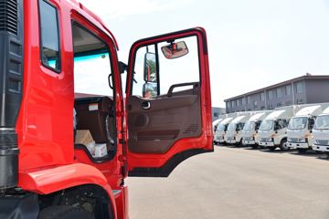 ���� �����K5L ��ֵ�� 245���� 6X2 6.2����ʽ�ػ���(����)(��������)ͼƬ