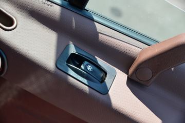 ���� �����K5L ��ֵ�� 245���� 6X2 6.2����ʽ�ػ���(����)(��������)ͼƬ