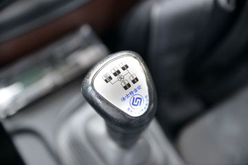 ���� �����K5L ��ֵ�� 245���� 6X2 6.2����ʽ�ػ���(����)(��������)ͼƬ