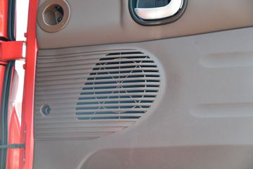 ���� �����K5L ��ֵ�� 245���� 6X2 6.2����ʽ�ػ���(����)(��������)ͼƬ