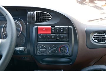 ���� �����K5L ��ֵ�� 245���� 6X2 6.2����ʽ�ػ���(����)(��������)ͼƬ