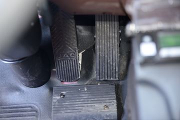 ���� �����K5L ��ֵ�� 245���� 6X2 6.2����ʽ�ػ���(����)(��������)ͼƬ