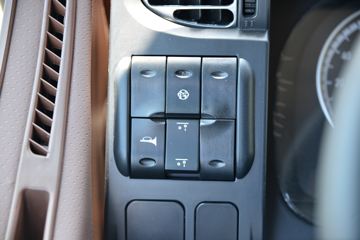 ���� �����K5L ��ֵ�� 245���� 6X2 6.2����ʽ�ػ���(����)(��������)ͼƬ