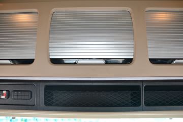 ���� �����A5W�ؿ� ��ֵ�� 350���� 8X2 9.4����ʽ�ػ���(����)ͼƬ