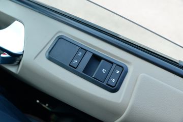 ���� �����A5W�ؿ� ��ֵ�� 350���� 8X2 9.4����ʽ�ػ���(����)ͼƬ