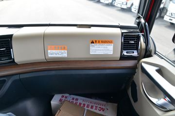 ���� �����A5W�ؿ� ��ֵ�� 350���� 8X2 9.4����ʽ�ػ���(����)ͼƬ