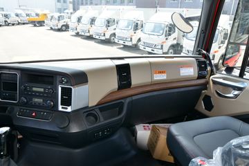 ���� �����A5W�ؿ� ��ֵ�� 350���� 8X2 9.4����ʽ�ػ���(����)ͼƬ