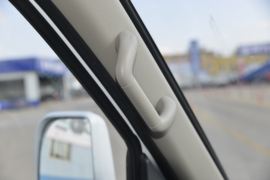 T5&nbsp;载货车驾驶室                                               图片