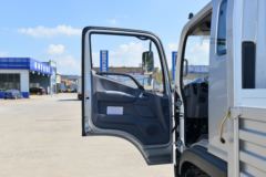 福田 时代领航5 156马力 4.75米排半栏板轻卡(国六)(BJ1083VEJEA-AA)