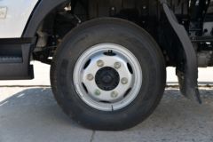 福田 时代领航5 156马力 4.75米排半栏板轻卡(国六)(BJ1083VEJEA-AA)