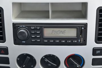 һ������ ��ž���1ϵ 84���� 4X2 3.265����ж��(CA3040K7L2E5-3)ͼƬ