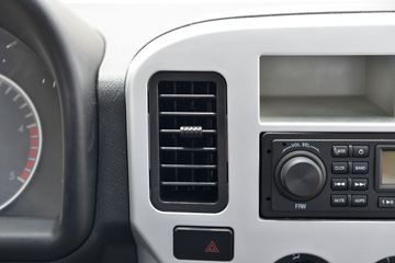 һ������ ��ž���1ϵ 84���� 4X2 3.265����ж��(CA3040K7L2E5-3)ͼƬ