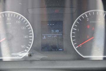 һ������ ��ž���1ϵ 84���� 4X2 3.265����ж��(CA3040K7L2E5-3)ͼƬ