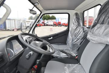 һ������ ��ž���1ϵ 84���� 4X2 3.265����ж��(CA3040K7L2E5-3)ͼƬ