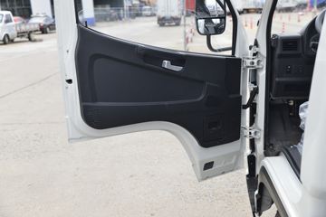 һ������ ��ž���1ϵ 84���� 4X2 3.265����ж��(CA3040K7L2E5-3)ͼƬ