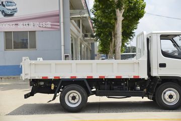 һ������ ��ž���1ϵ 84���� 4X2 3.265����ж��(CA3040K7L2E5-3)ͼƬ